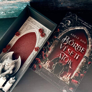 bőrbe vésett átok ihlette könyvtámasz